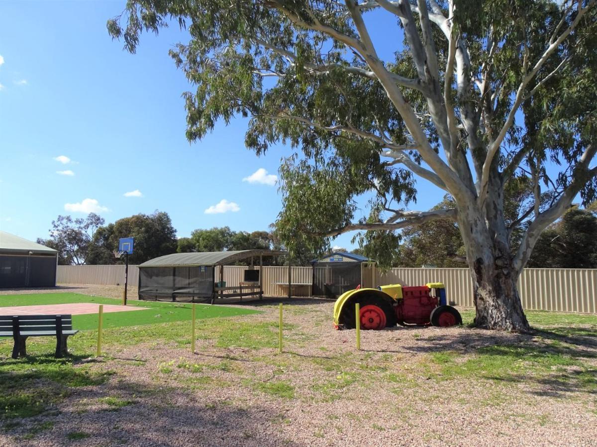 Port Moonta Moonta Bay Cabins汽车旅馆 外观 照片